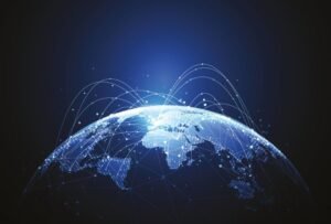 Ултразвуков почиствател ASONIC HOME Series, използван в дома за почистване на бижута, очила и малки метални инструменти.